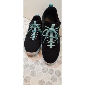 JORDANS Deca Fly GG Baby Blue Black White Shoes 6.5 Womens